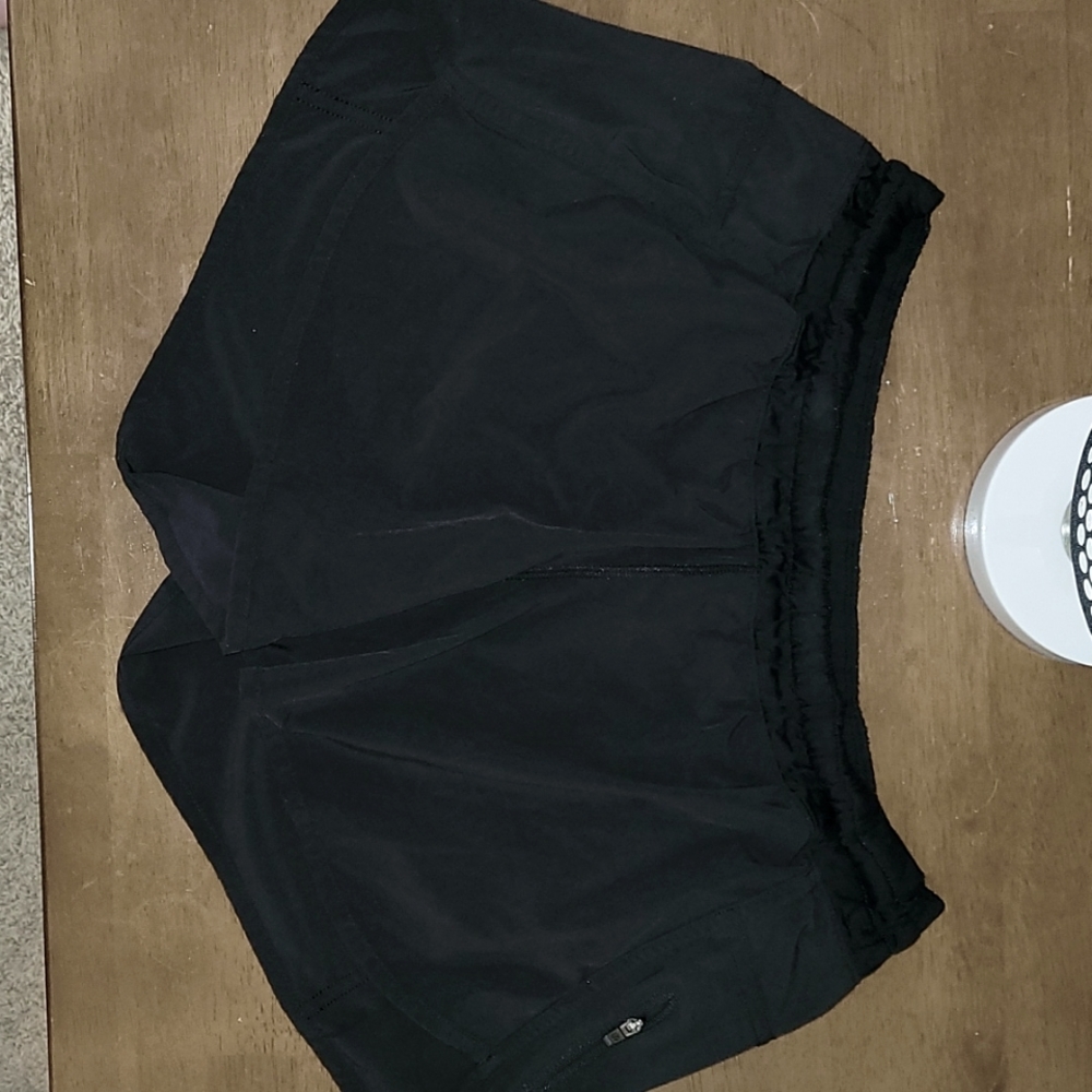 Black Lululemon running shorts 3"